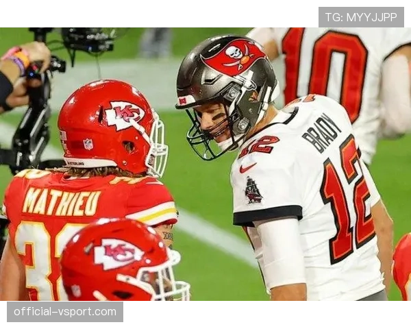 任意球快发规则拆解：什么情况下允许不等哨声直接开球？